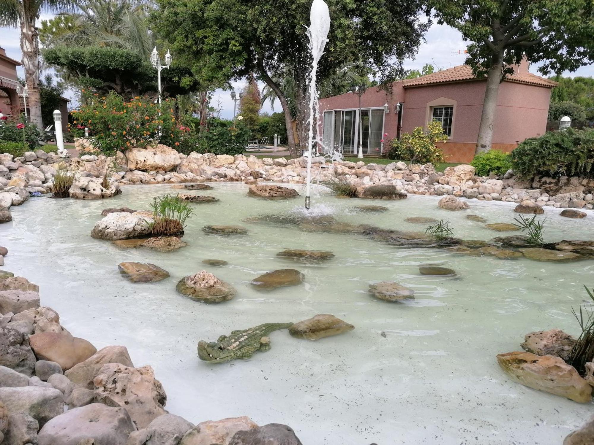 Los Jardines De Lola Daimés Exteriér fotografie
