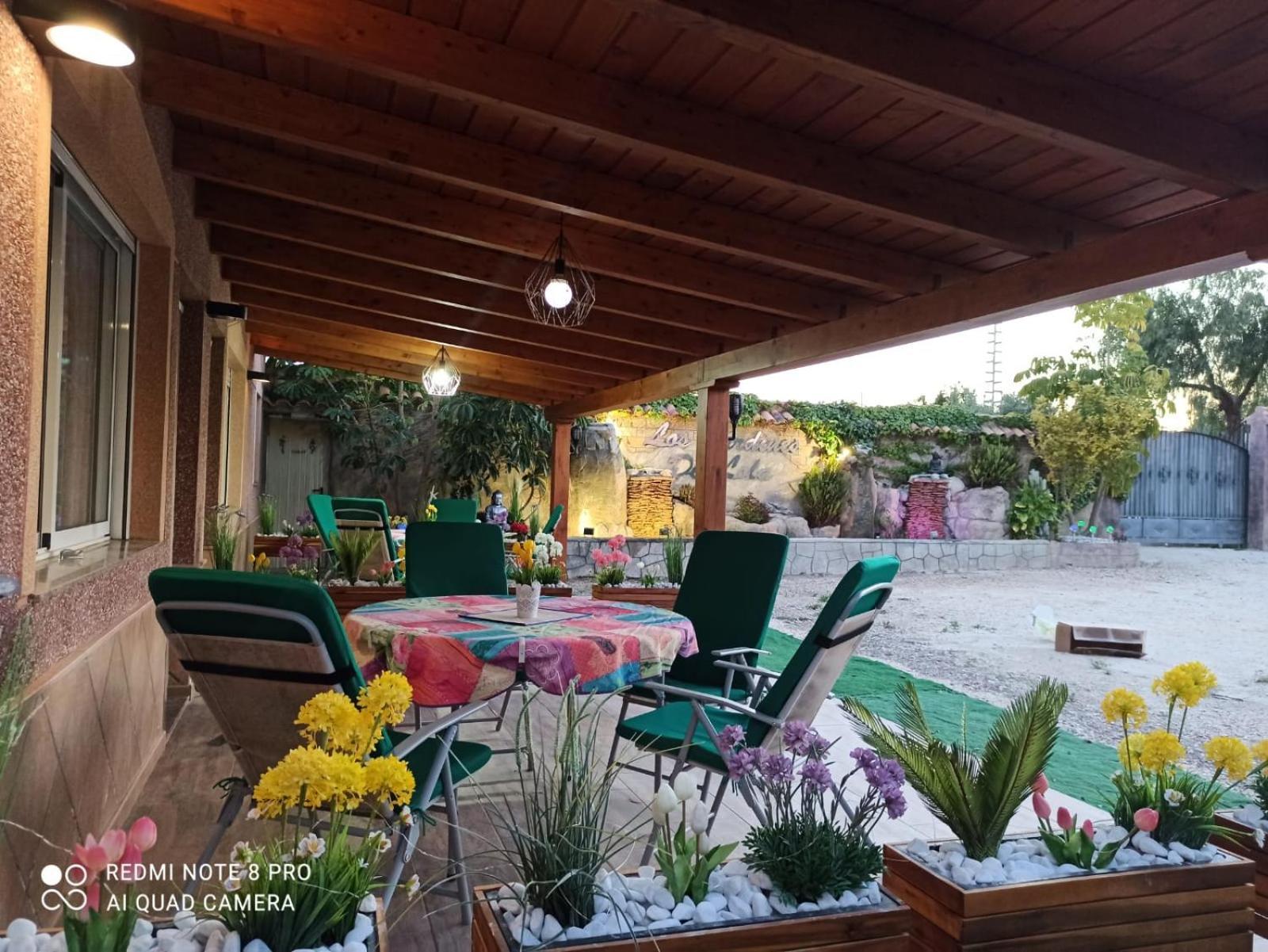 Los Jardines De Lola Daimés Exteriér fotografie